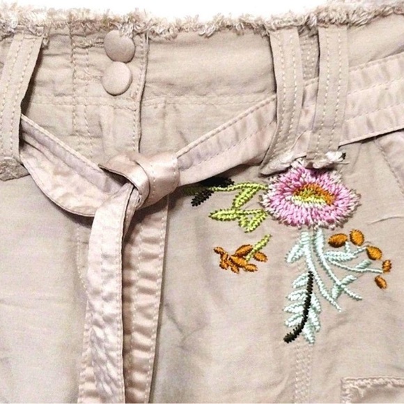 Y2K Cover Charge Deep L. A. Tan Embroidered Low Waist Belted Cargo Pants Sz 30 - Picture 4 of 7